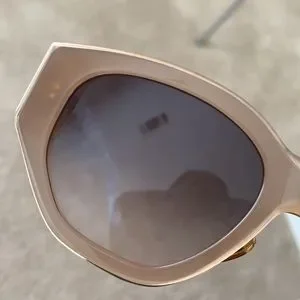 Dezi sunglasses-beige and pearl -smokeshow DEZI | Accessories | Dezi Sunglasses In Beige And Pearl  main image 4